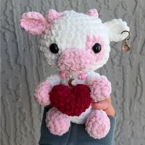 Valentine Cow Amigurimi 🐮💝 Cute Pink & White Plush Cow with Heart